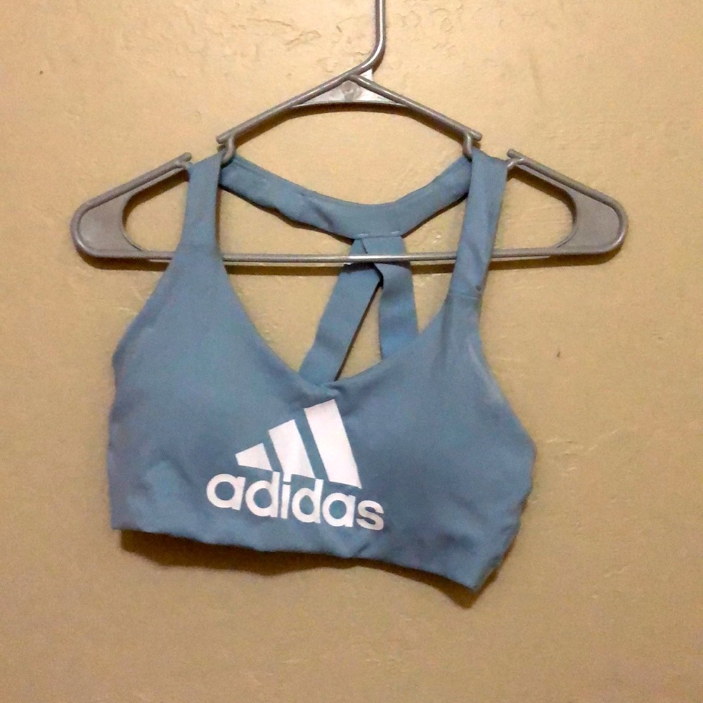 Sports bra
